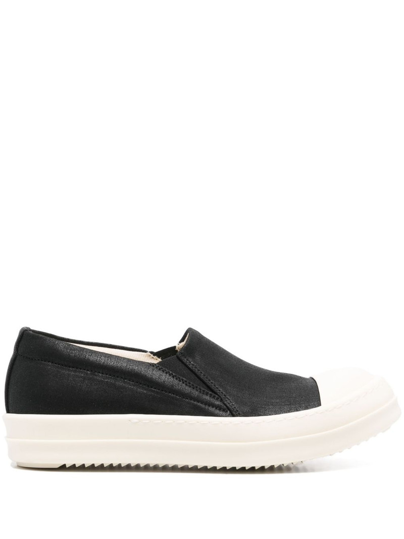 Boat sneakers 1