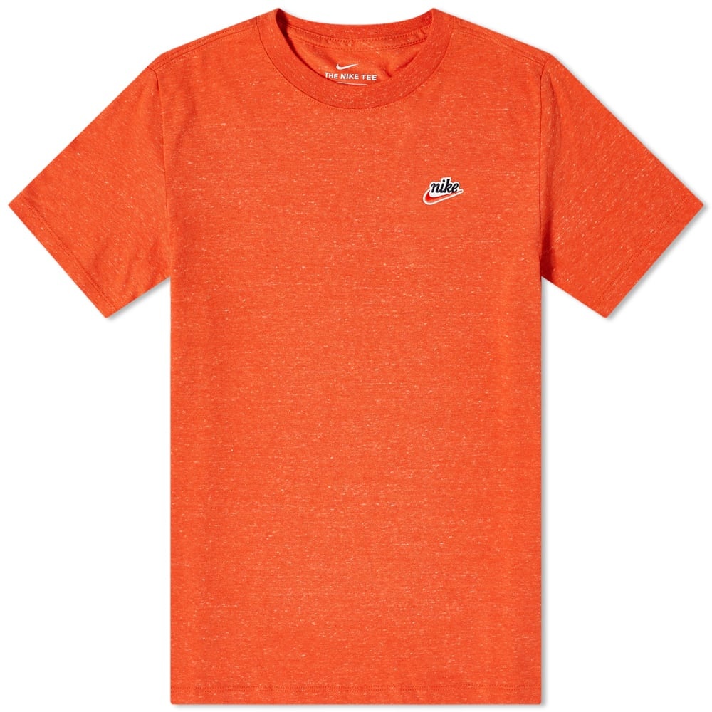 Nike Heritage Chest Logo Tee - 1