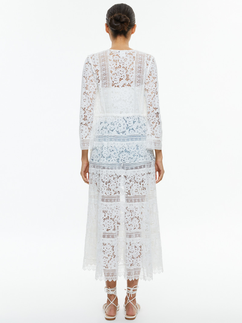 Alice + Olivia TALIA DRAWSTRING ROBE outlook