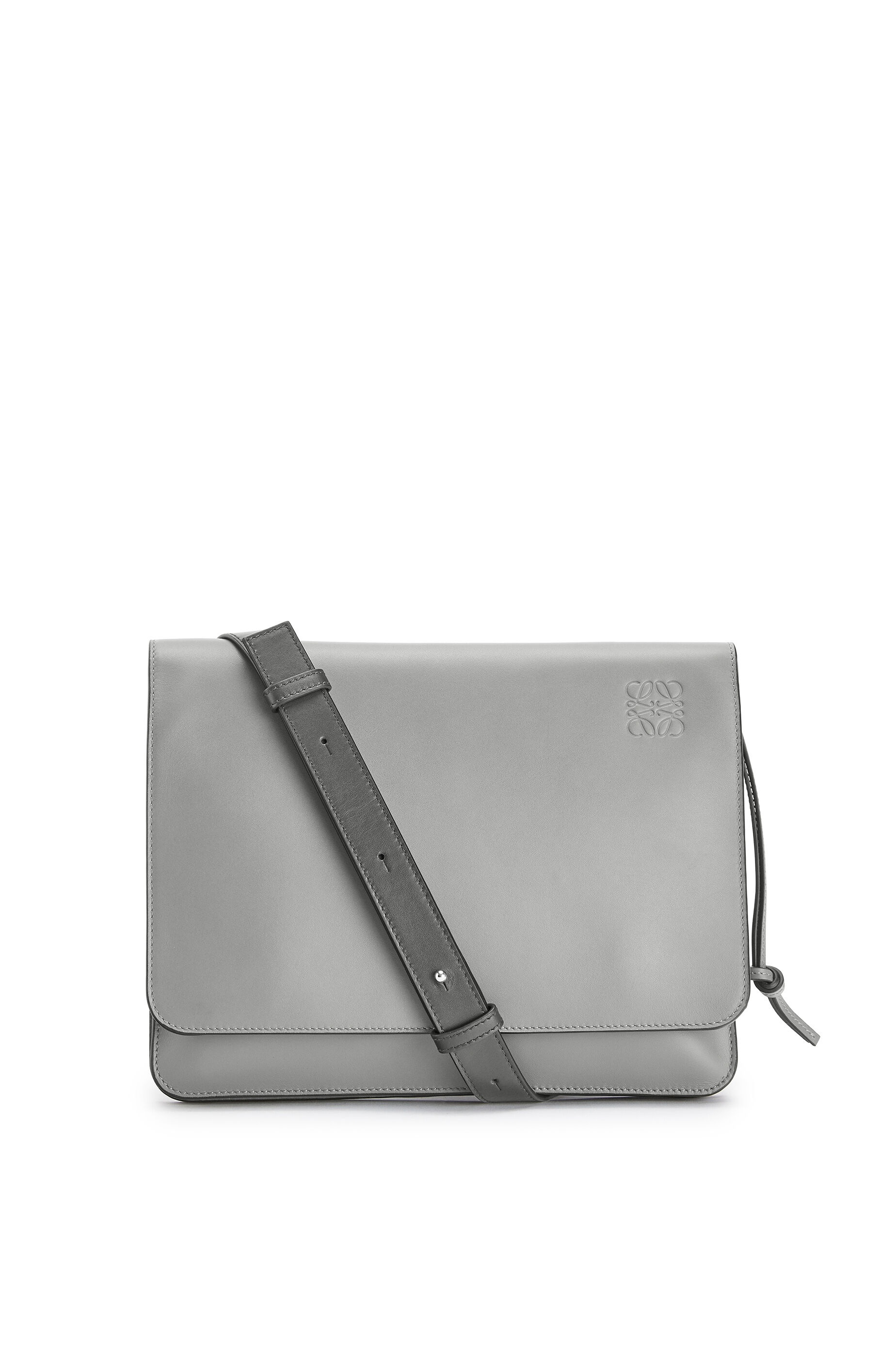 Gusset flat messenger bag in smooth calfskin - 1