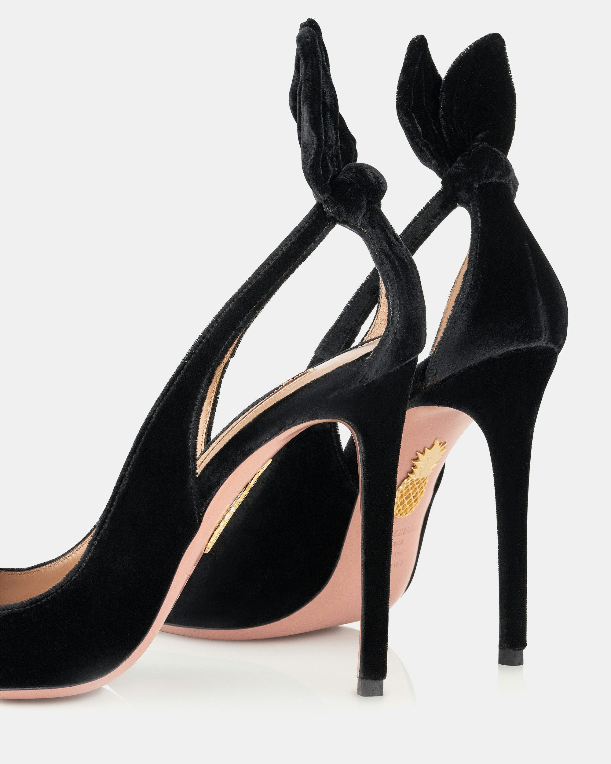 Bow Tie Pump 105 - 4