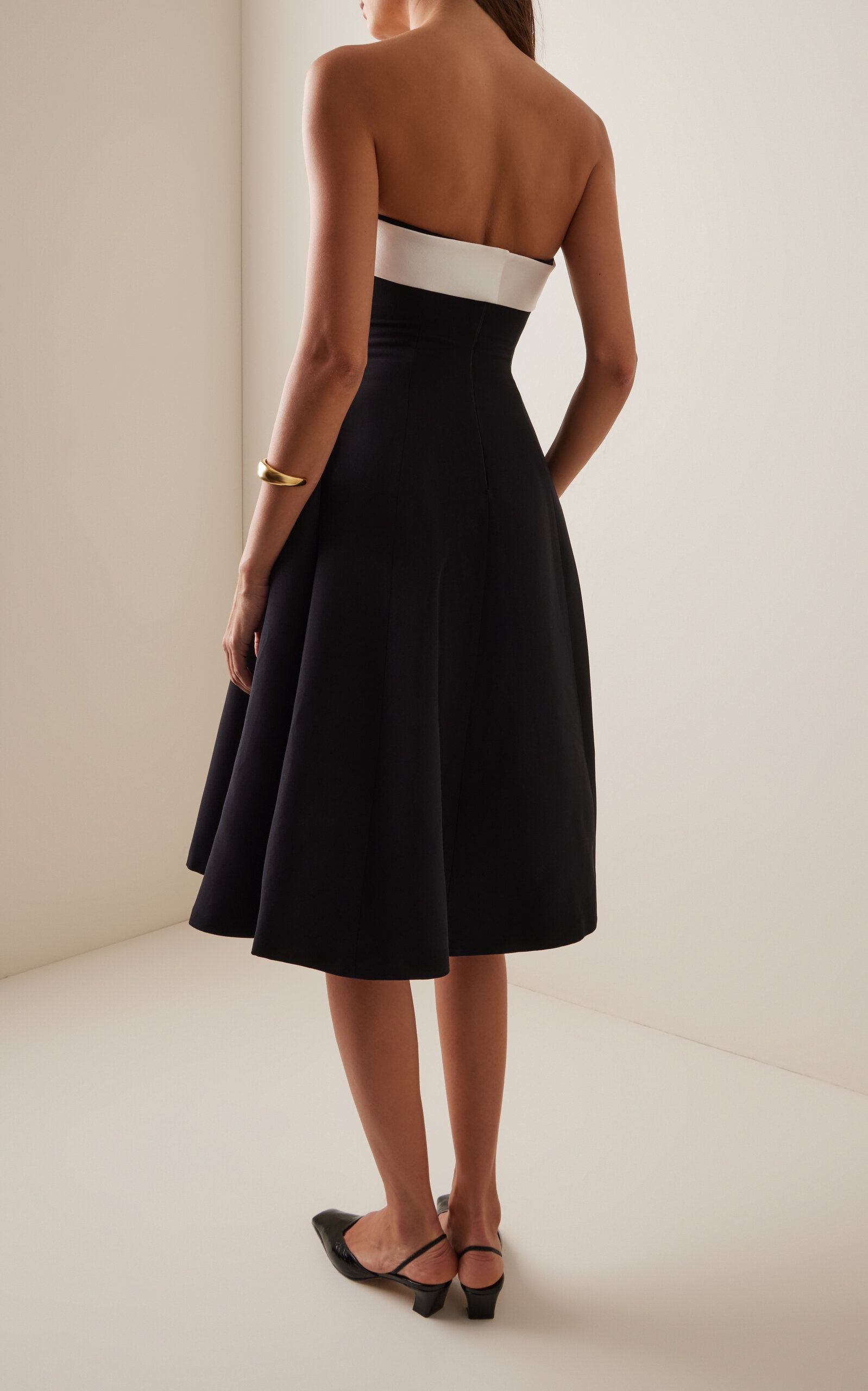 Opera Strapless Crepe-Back Silk-Satin Lady-Length Dress black - 4