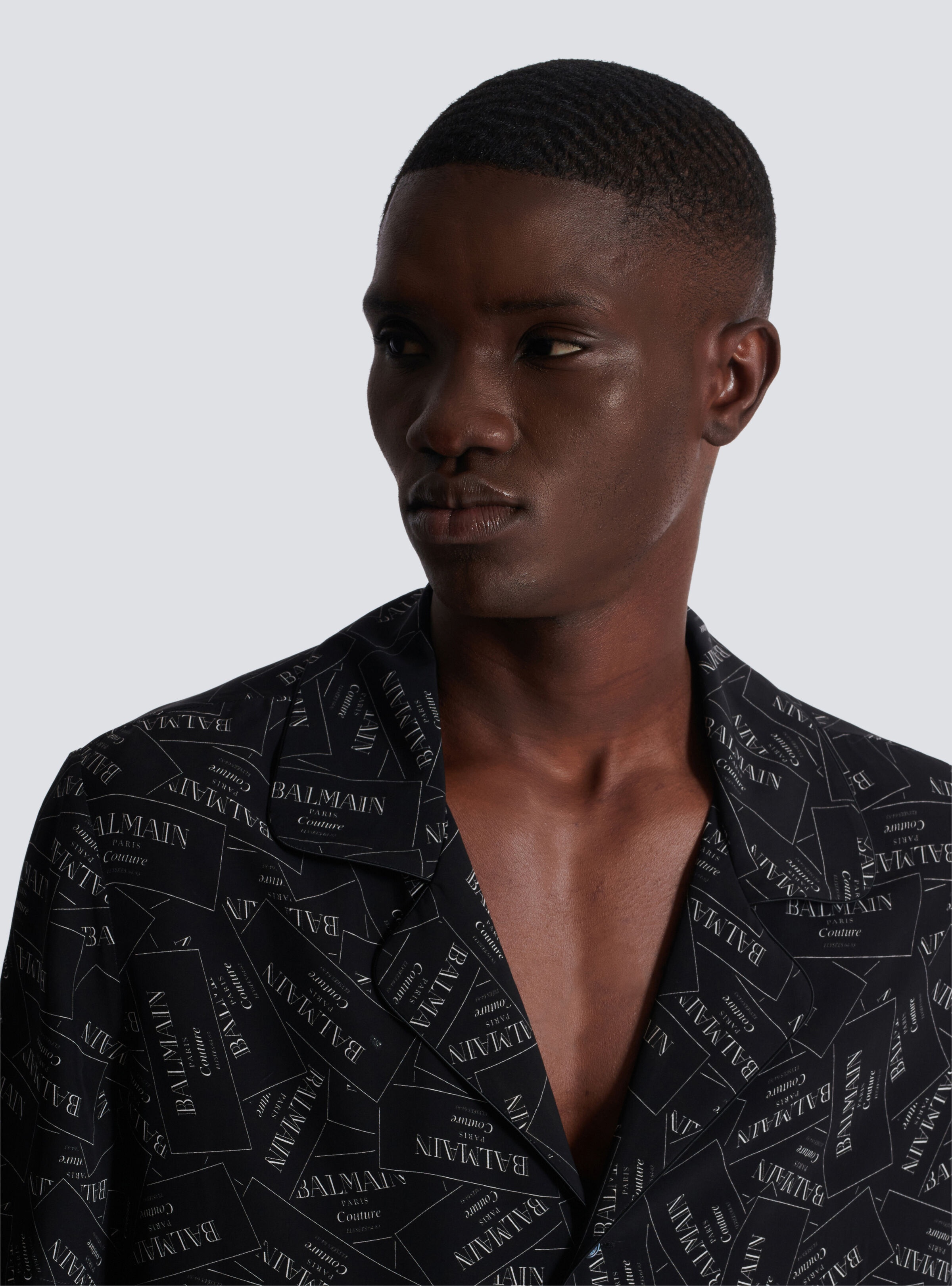 Pyjama shirt with all-over Balmain label print - 7