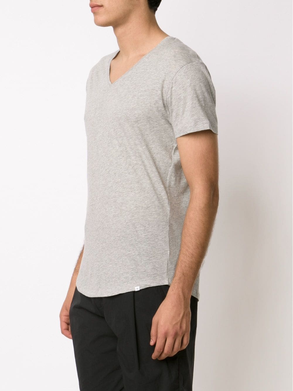 V-neck T-shirt - 3