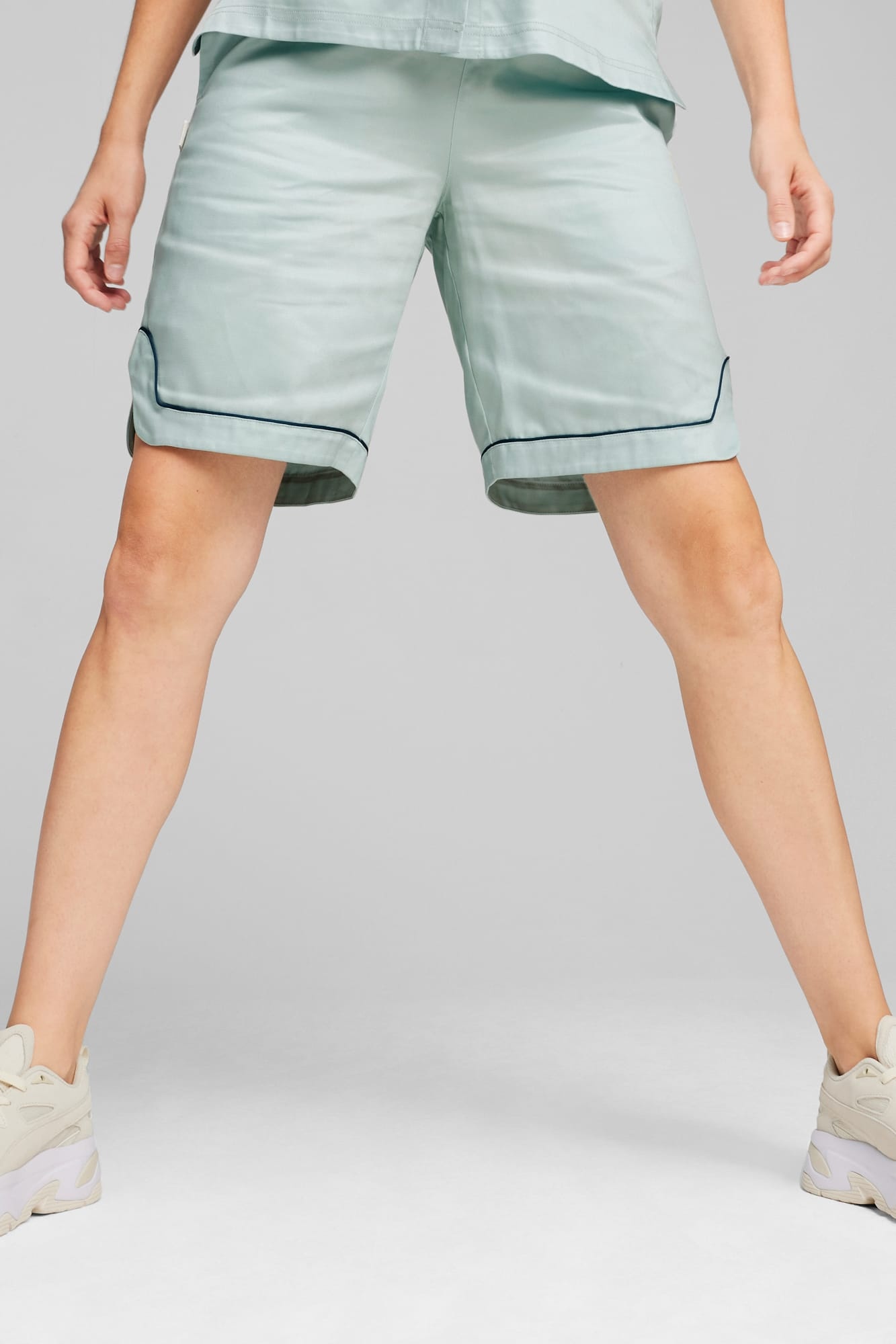 INFUSE Women's Woven Shorts - 3