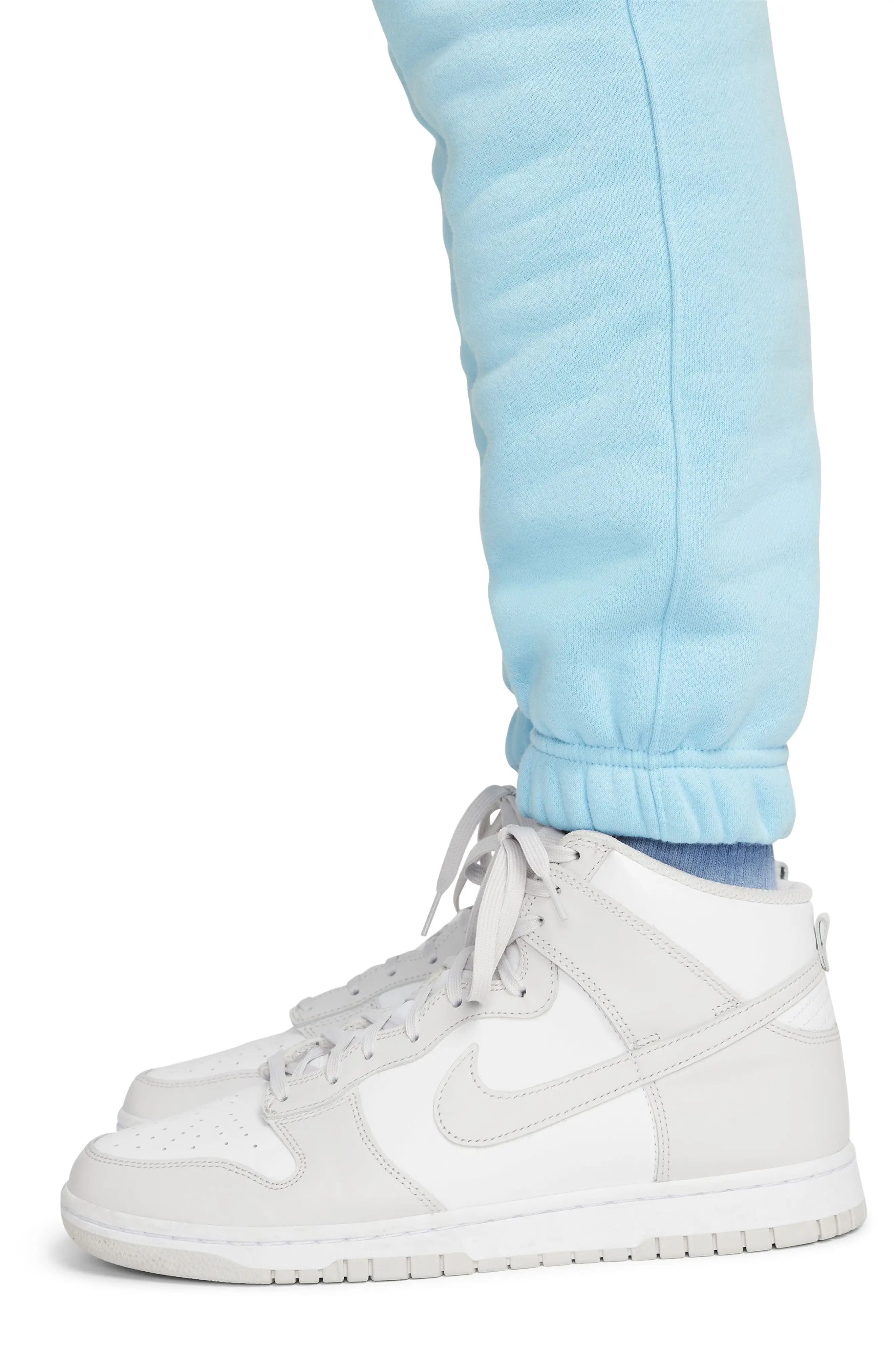 Sportswear Club Fleece Sweatpants in Blue Chill/White - 3