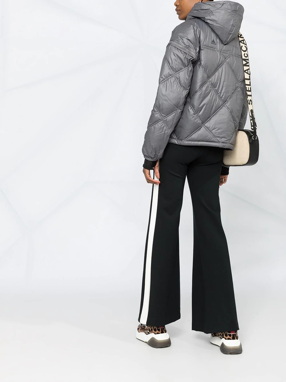 detachable-sleeve puffer jacket - 6