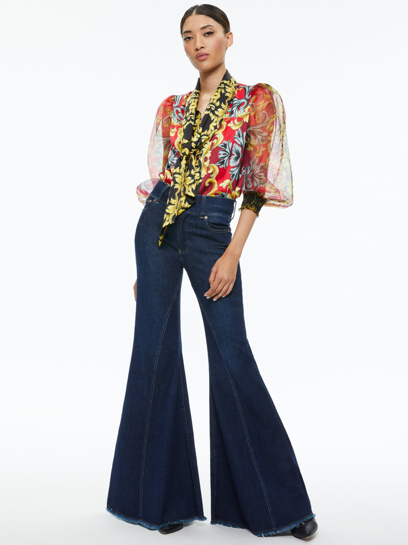 Alice + Olivia BEAUTIFUL HIGH RISE RUFFLE HEM JEAN outlook
