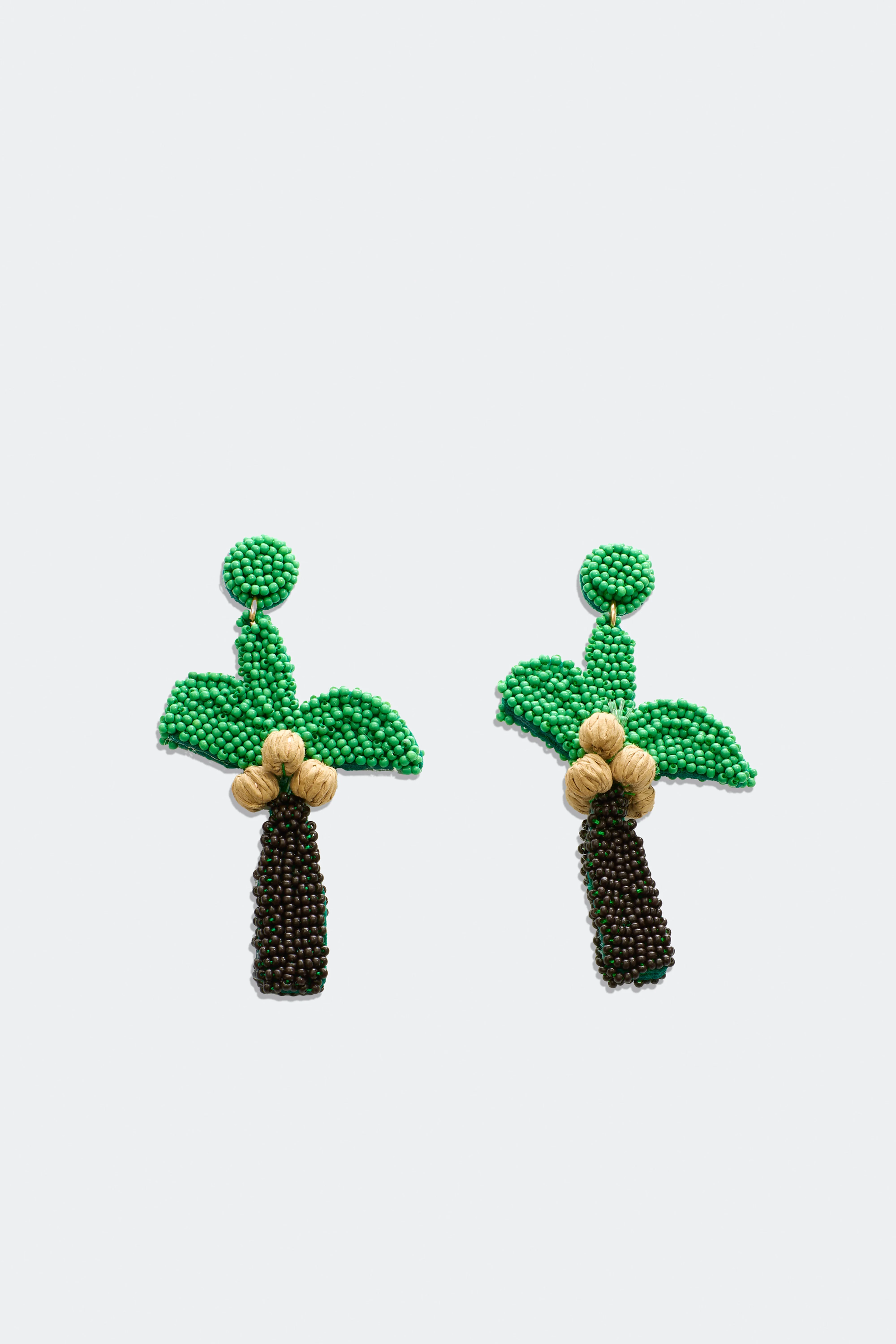Palm Earring In Green Multi - 1