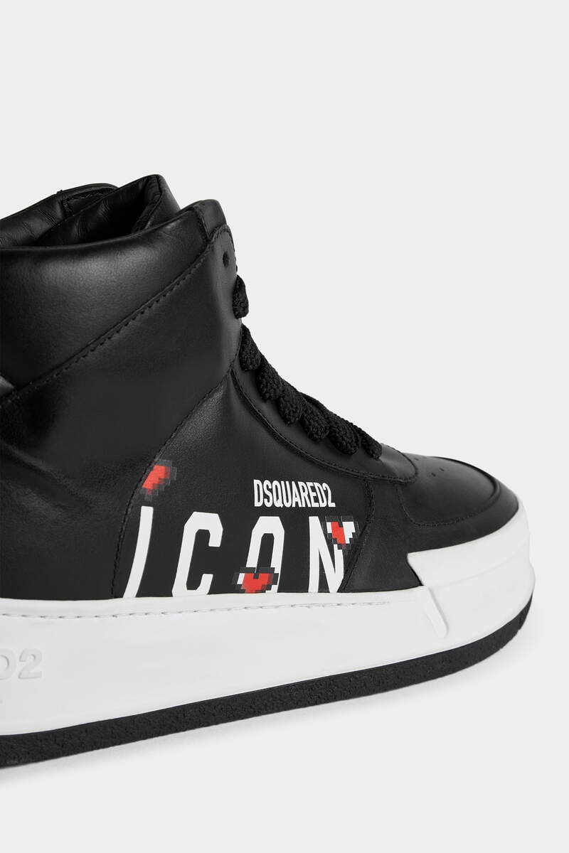 CANADIAN SNEAKERS - 4