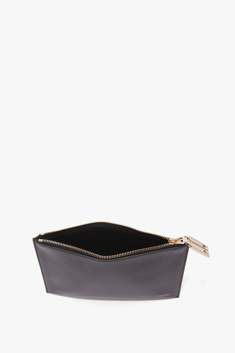 Exclusive Pochette Bag In Black Leather 4