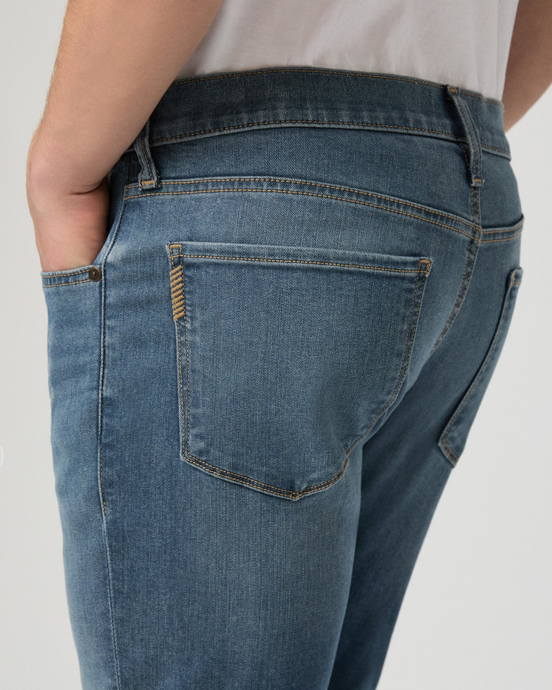 Transcend Federal 32" Slim Straight Jean 5