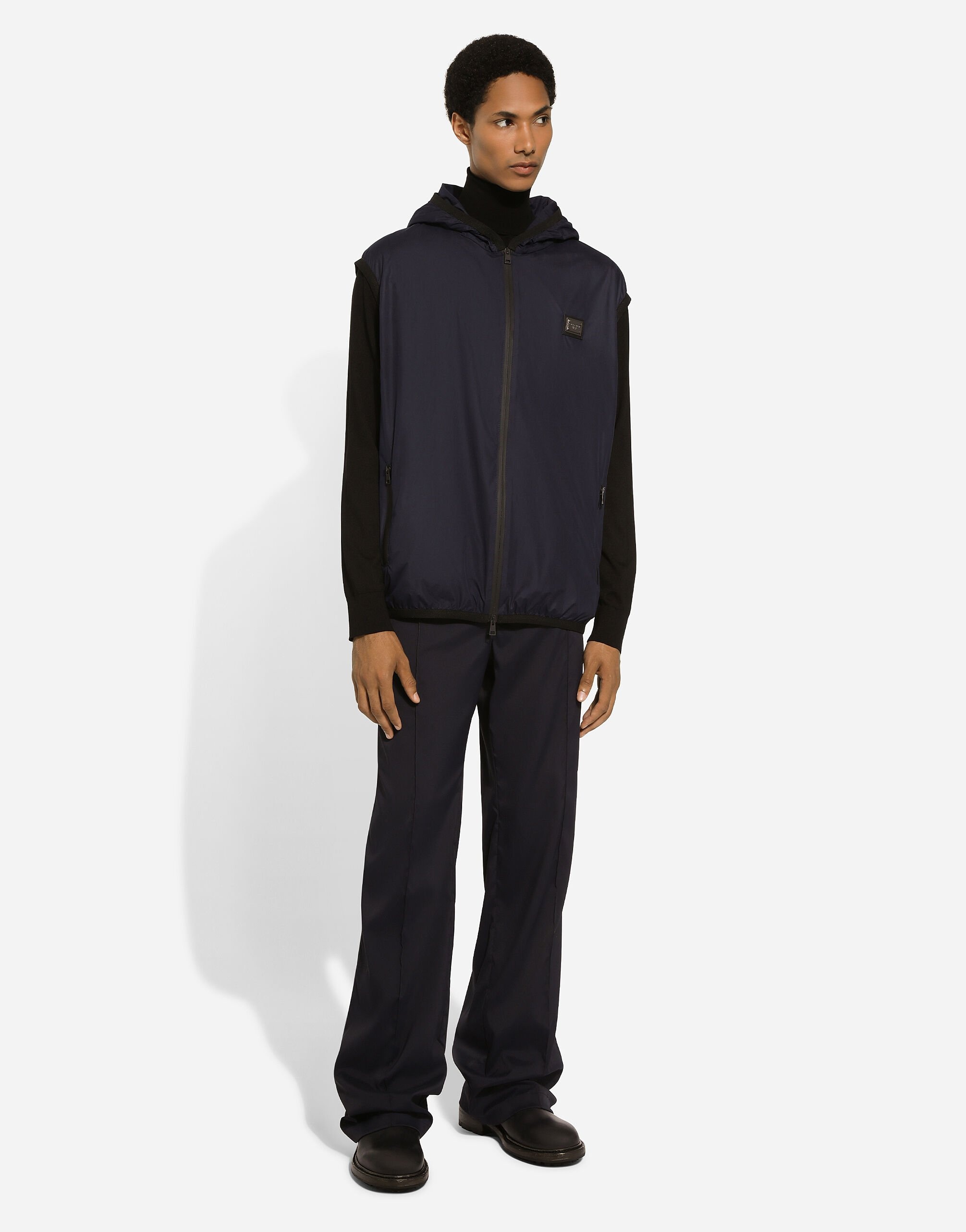 Hooded sports vest - 2