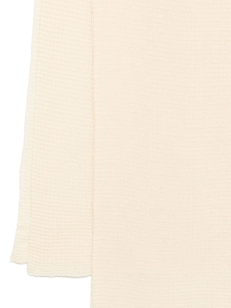 ISSEY MIYAKE Turbine scarf outlook