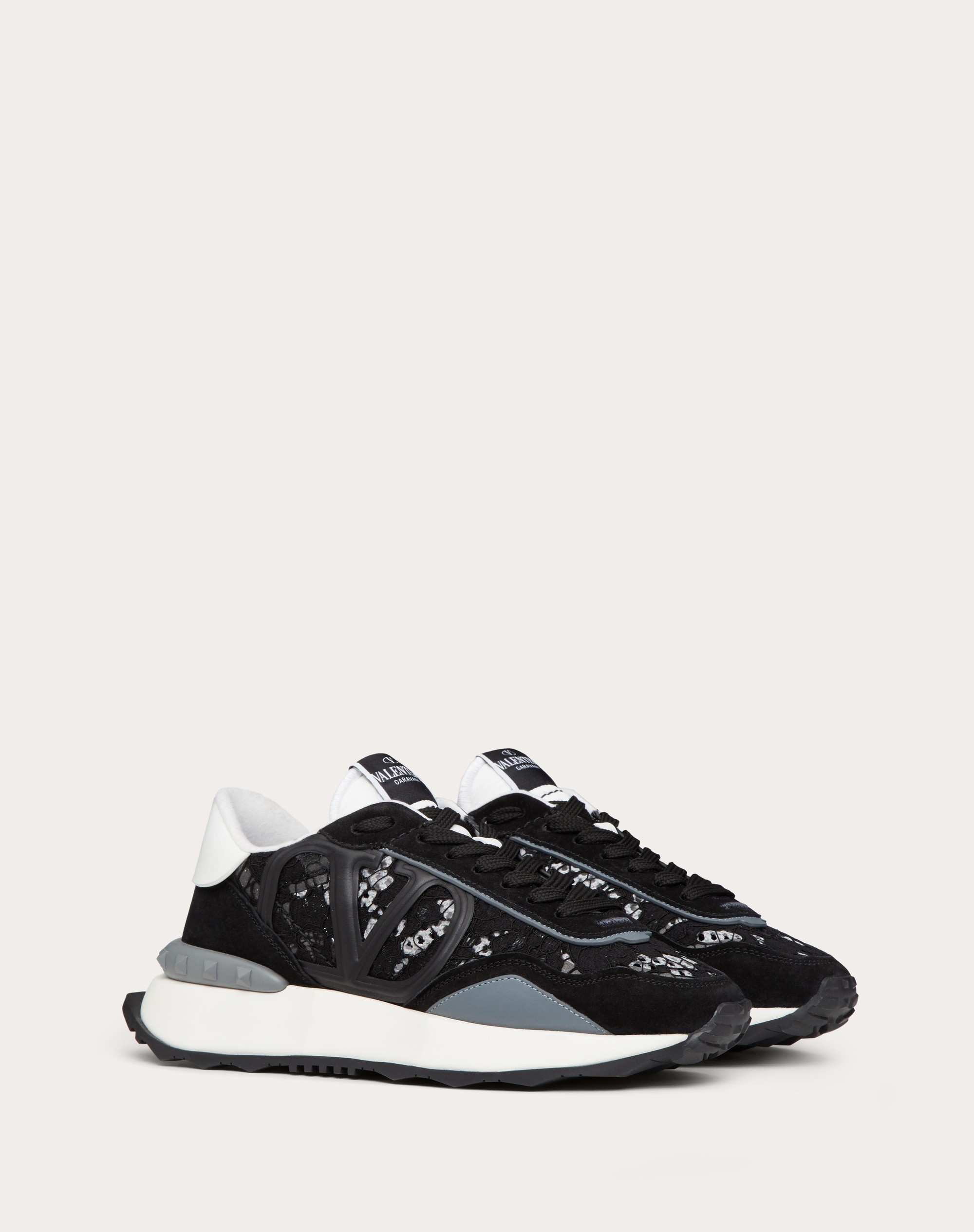 VALENTINO レースランナー 黒 3W2S0DY9ZUX Valentino LACE AND MESH LACERUNNER SNEAKER | REVERSIBLE