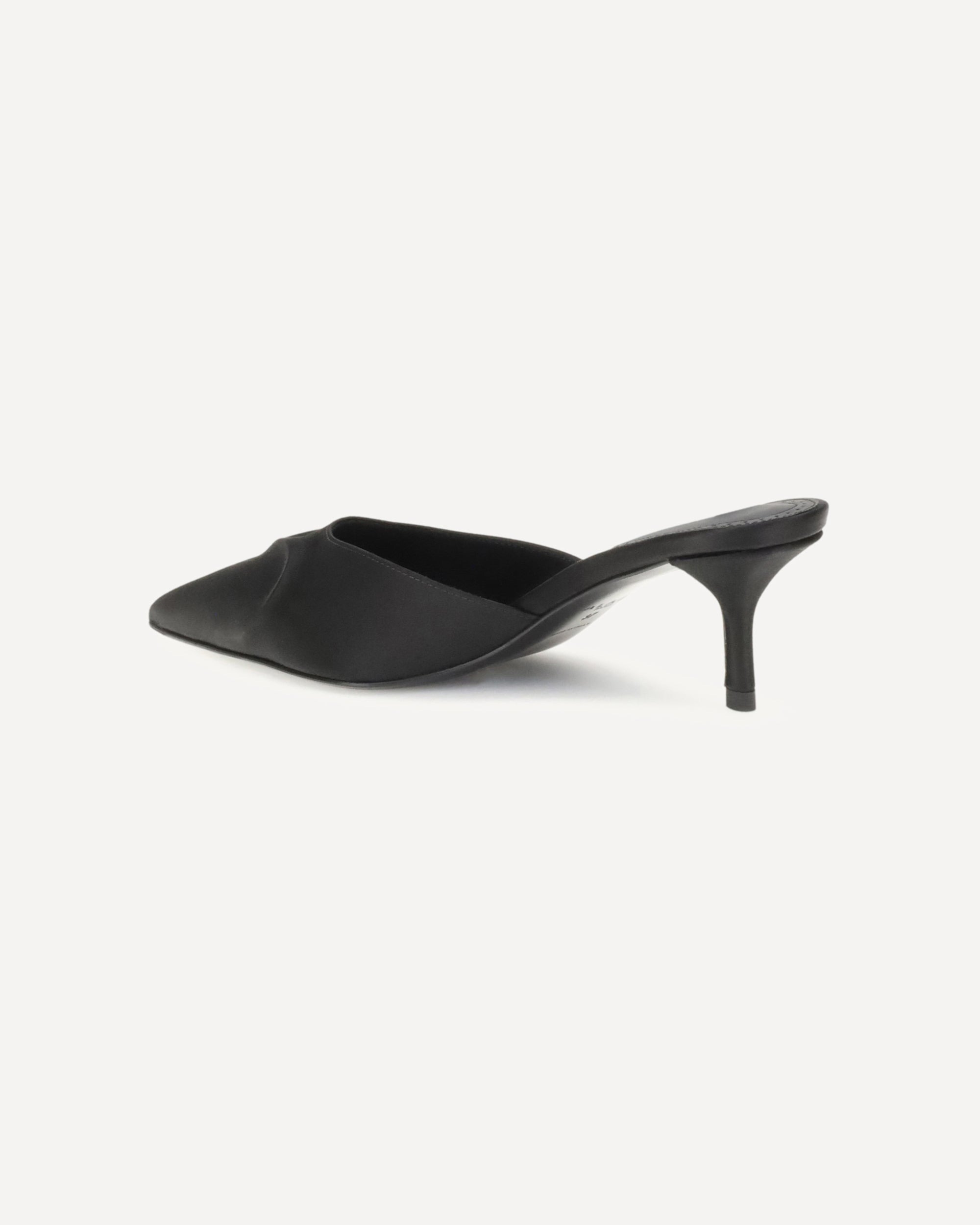 Le Coeur 3D satin Mules - 3