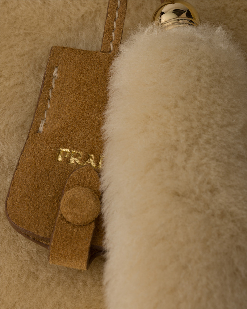 Large shearling tote bag 7