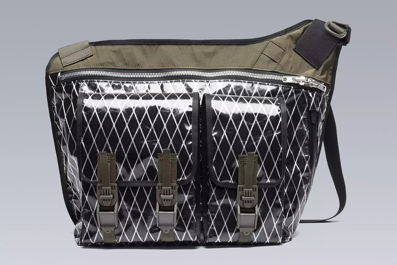 3A-1-MULTI Interops Einsatztasche Black/Olive 1