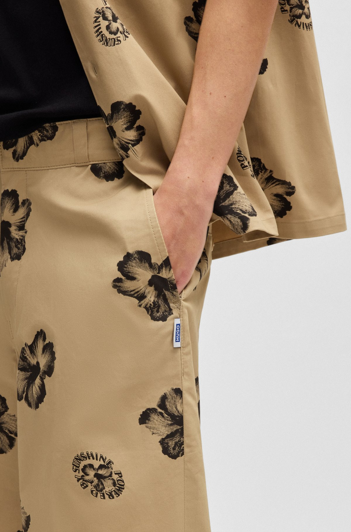 BAGGY-FIT SHORTS IN HIBISCUS-PRINT STRETCH-COTTON TWILL - 5