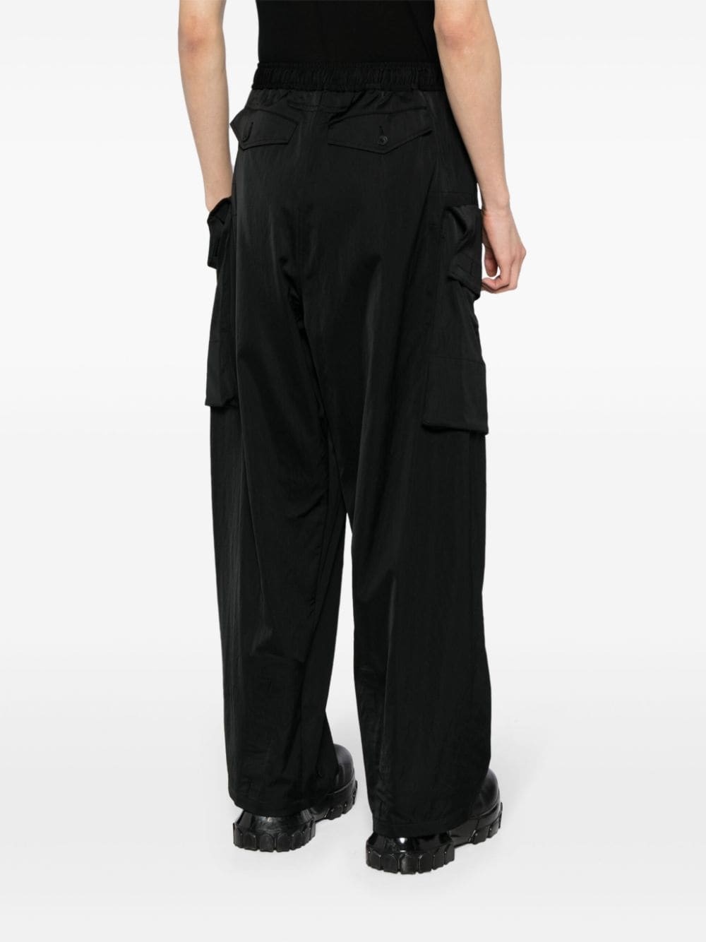 wide-leg cargo trousers - 8
