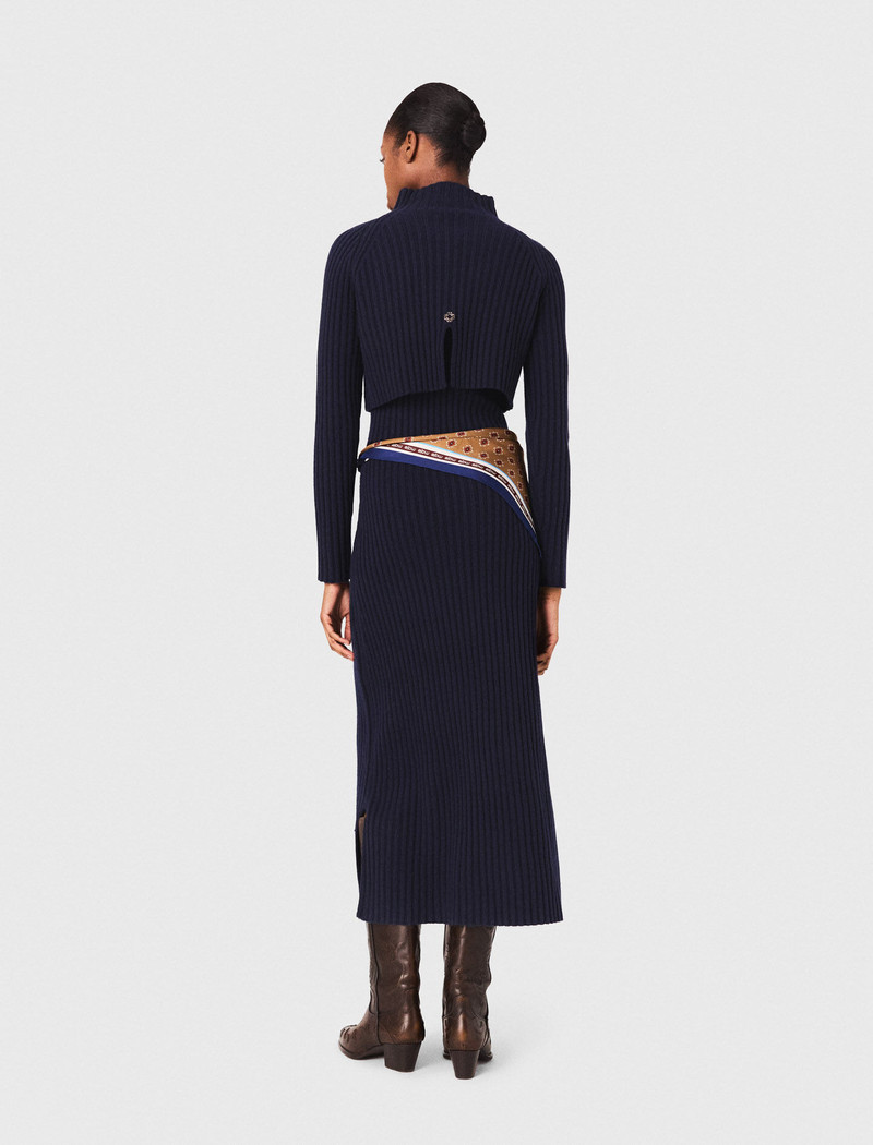 Knit maxi dress with removable sweater 4