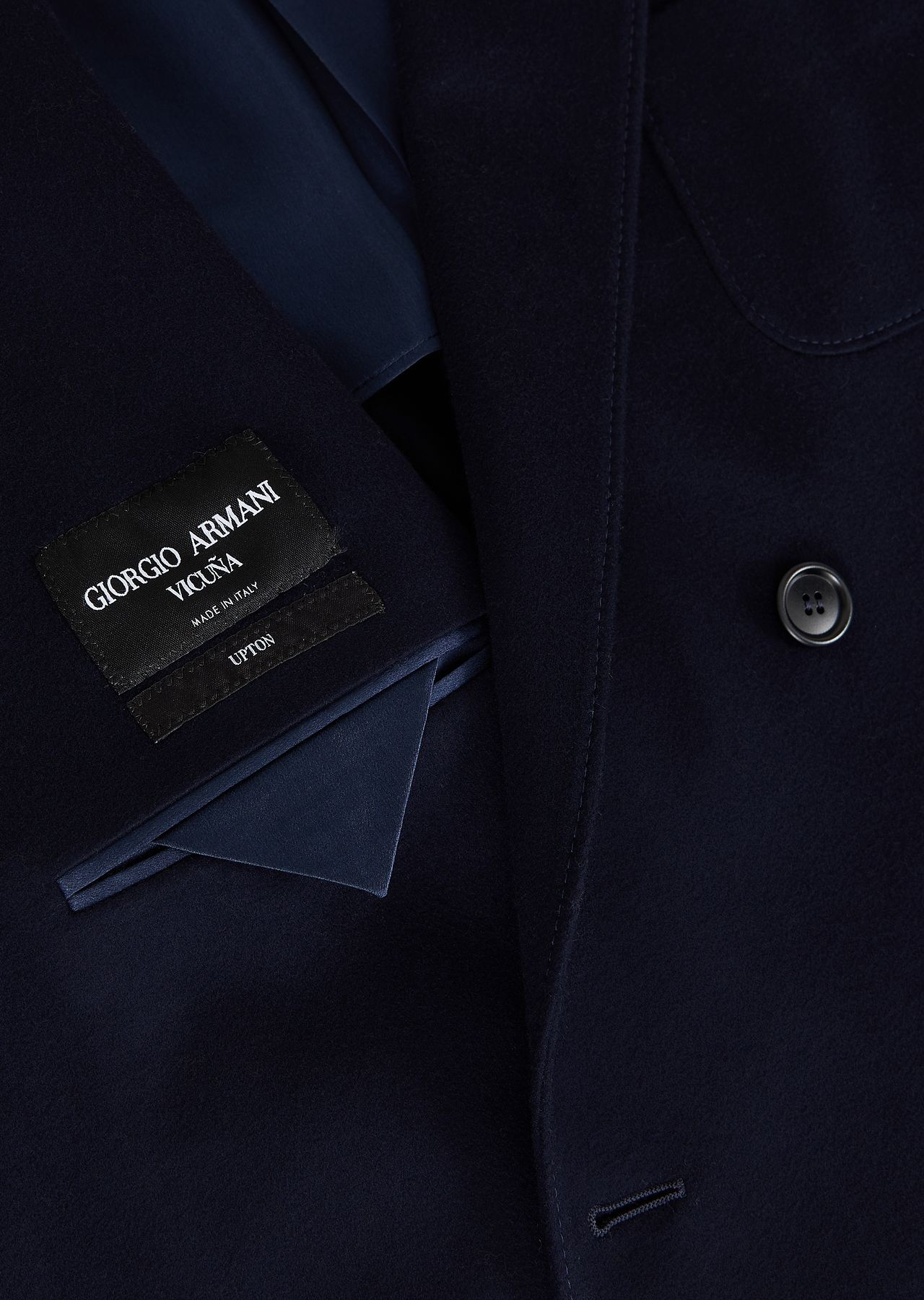 Giorgio Armani Vicuña double-breasted jacket in pure lightweight vicuña cloth - 9