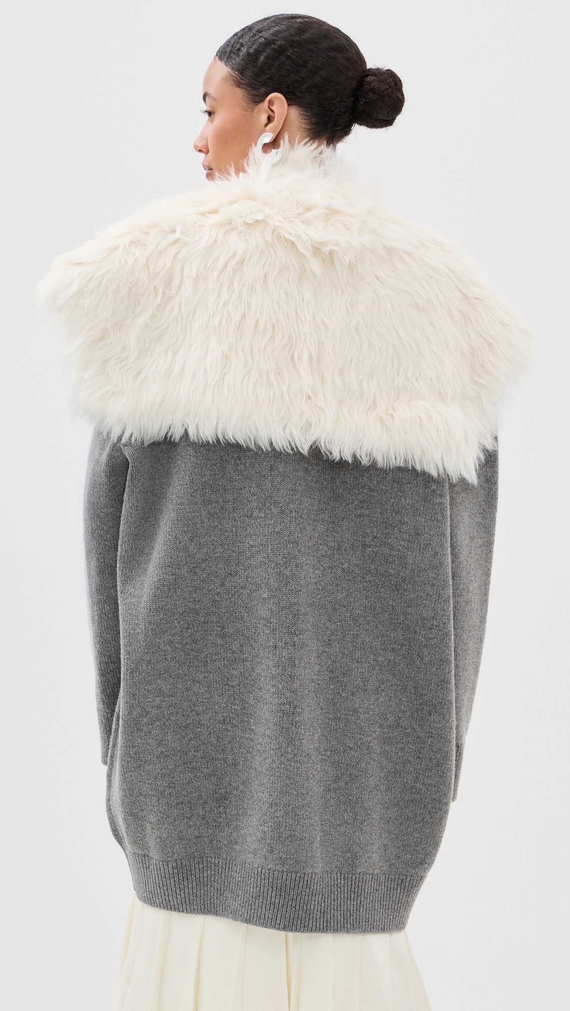 V Neck Mid Length Cardigan - 3