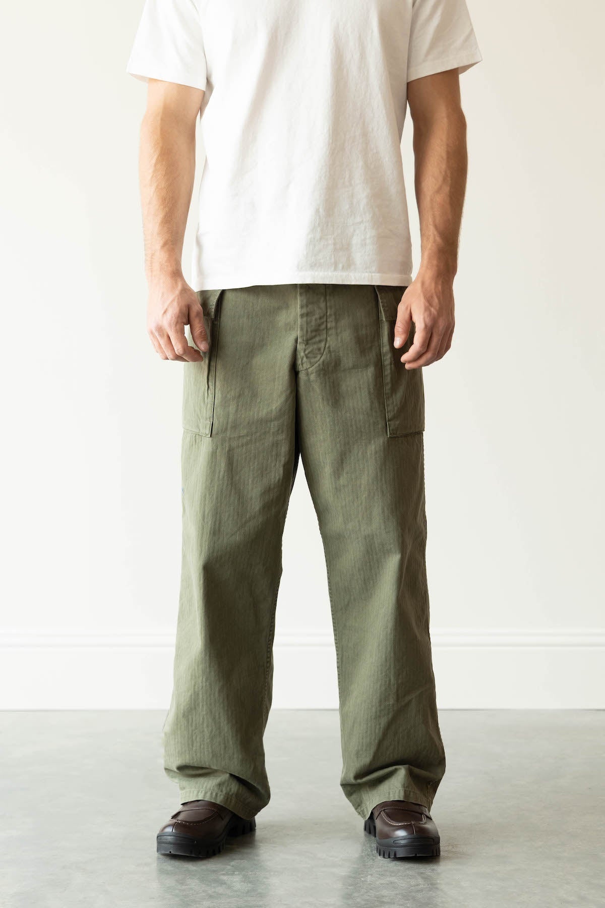 US Army 2 Pocket Cargo Pants - Green - 2