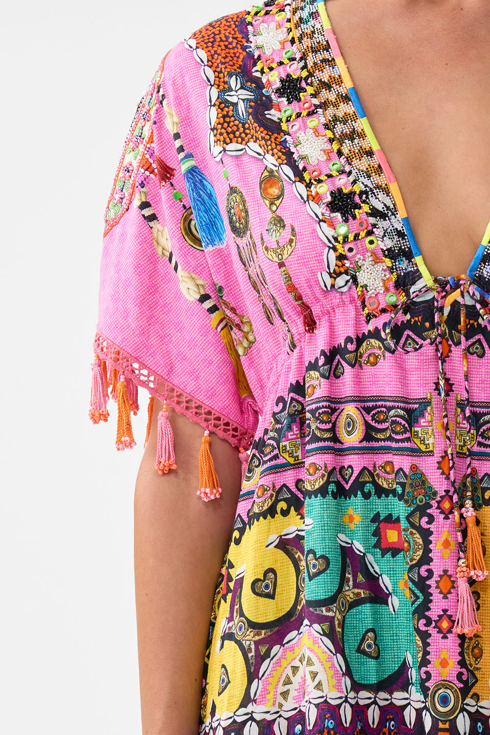SHORT V NECK EMBROIDERED DRESS - 5