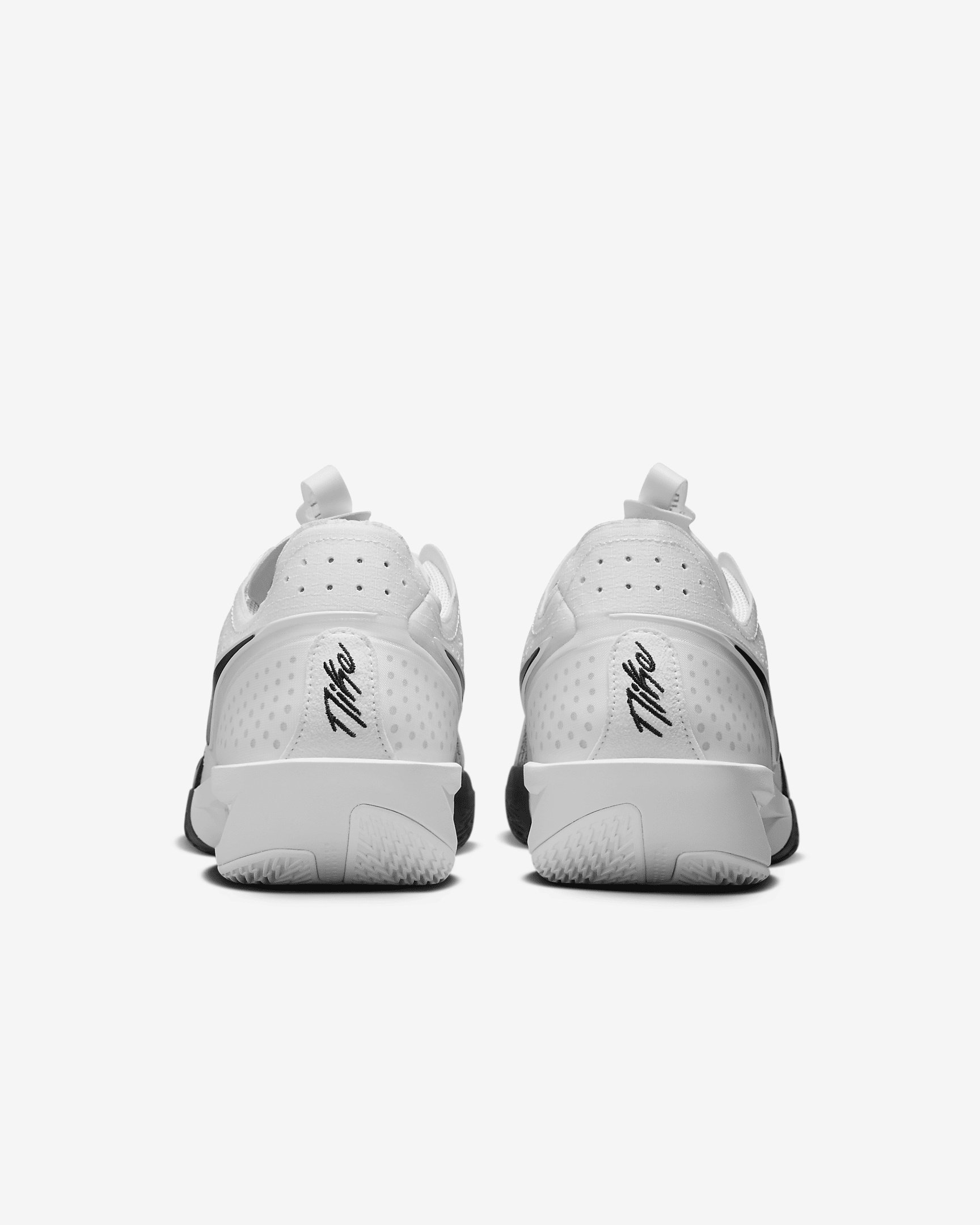 Nike Men's G.T. Cut 3 Basketball Shoes - 6