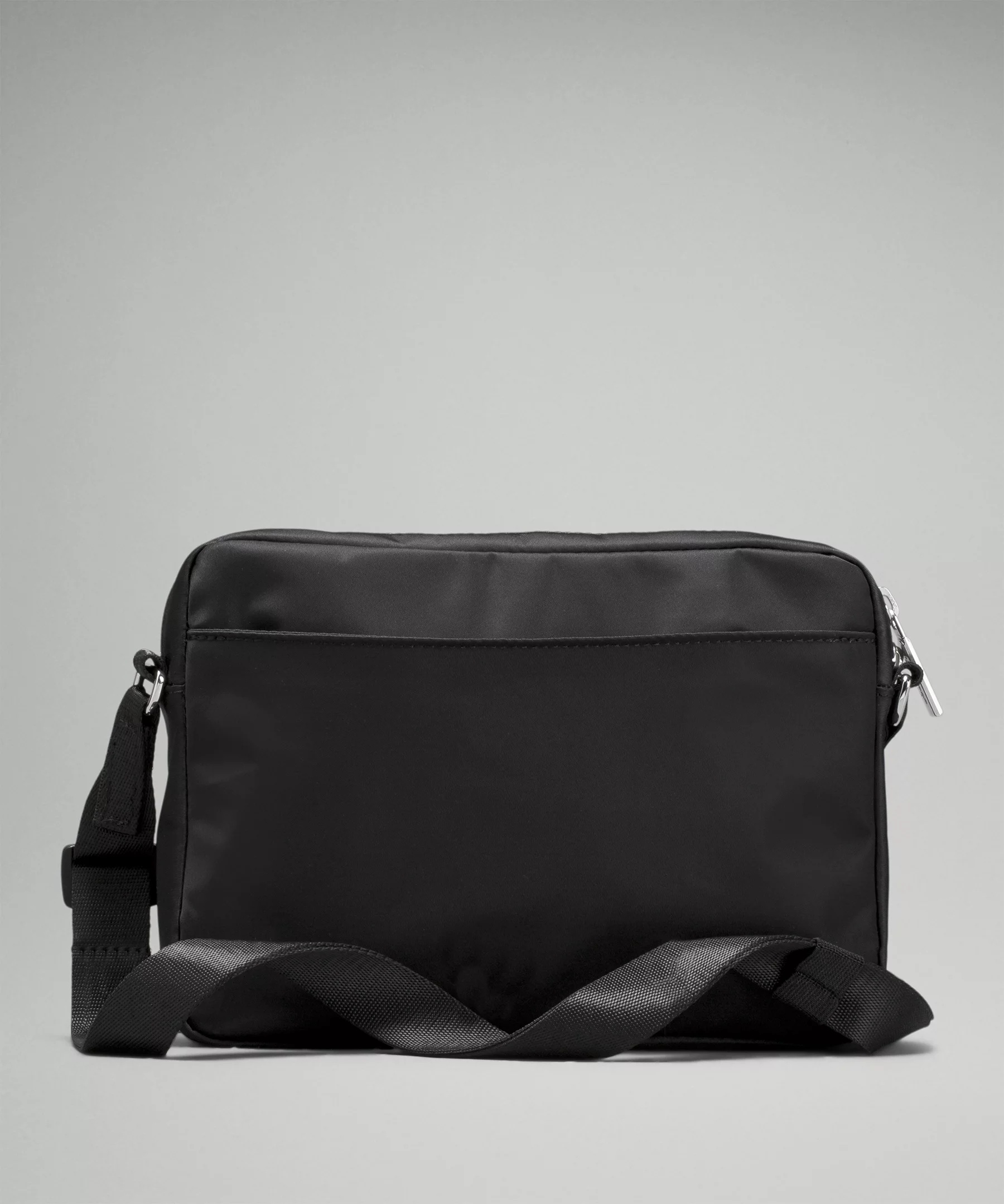 City Adventurer Crossbody Bag 2.5L - 3