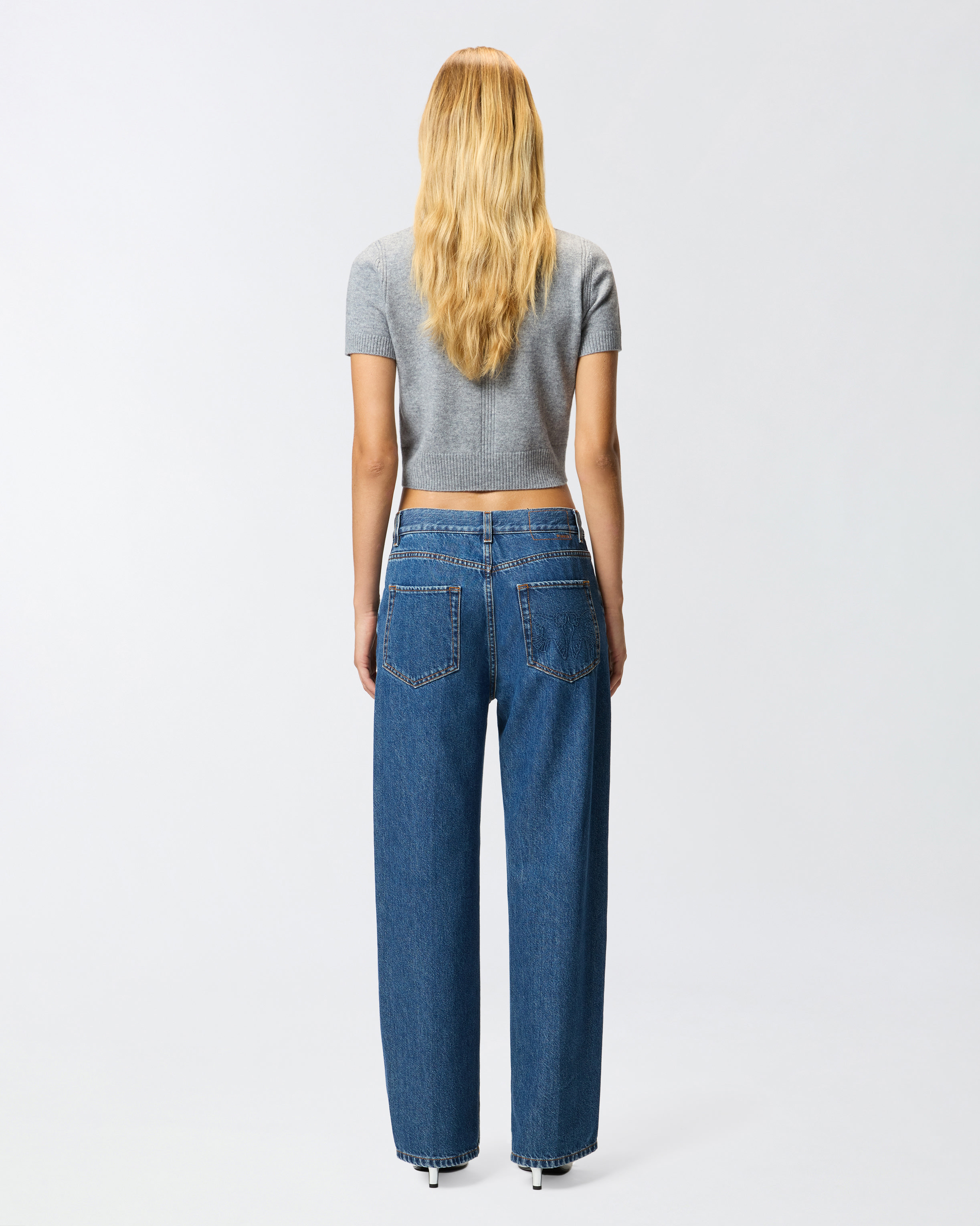 LOOSE-LEG JEANS WITH SLIT ON THE HEM - 4