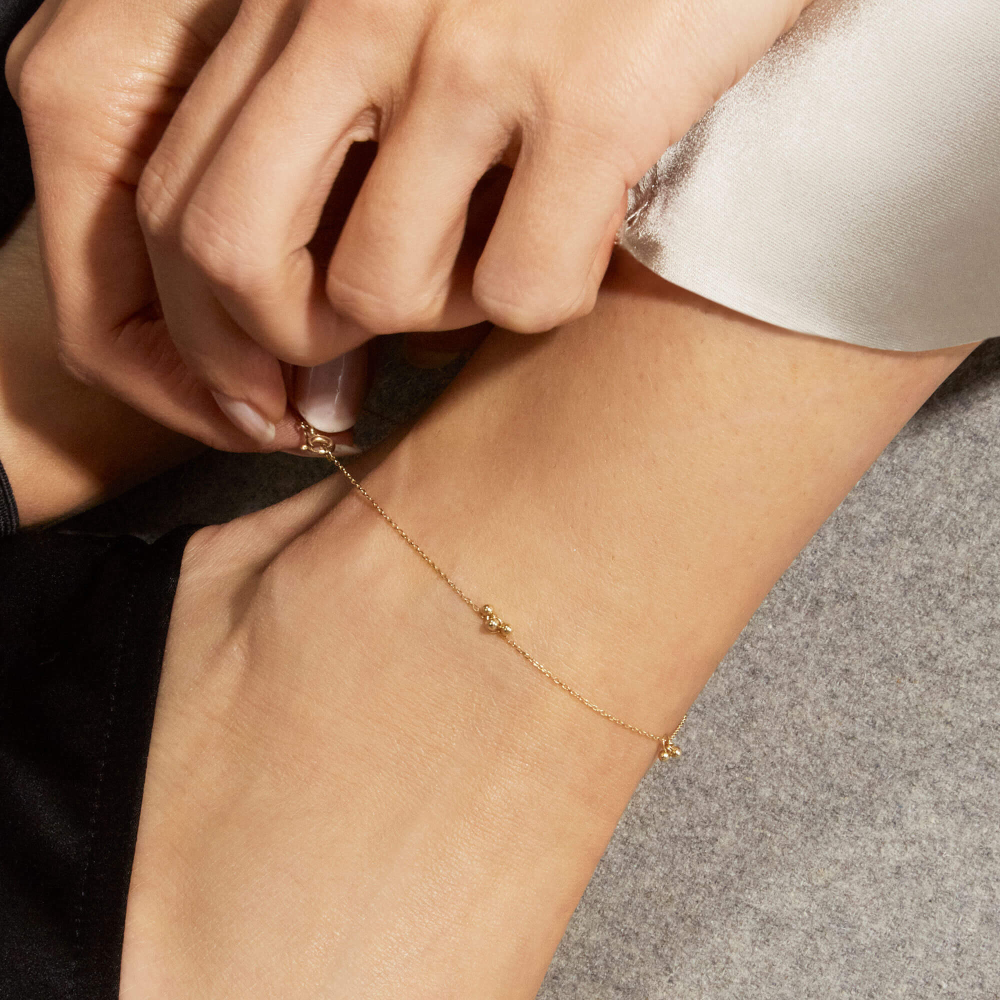 Gold Cluster Anklet - 2