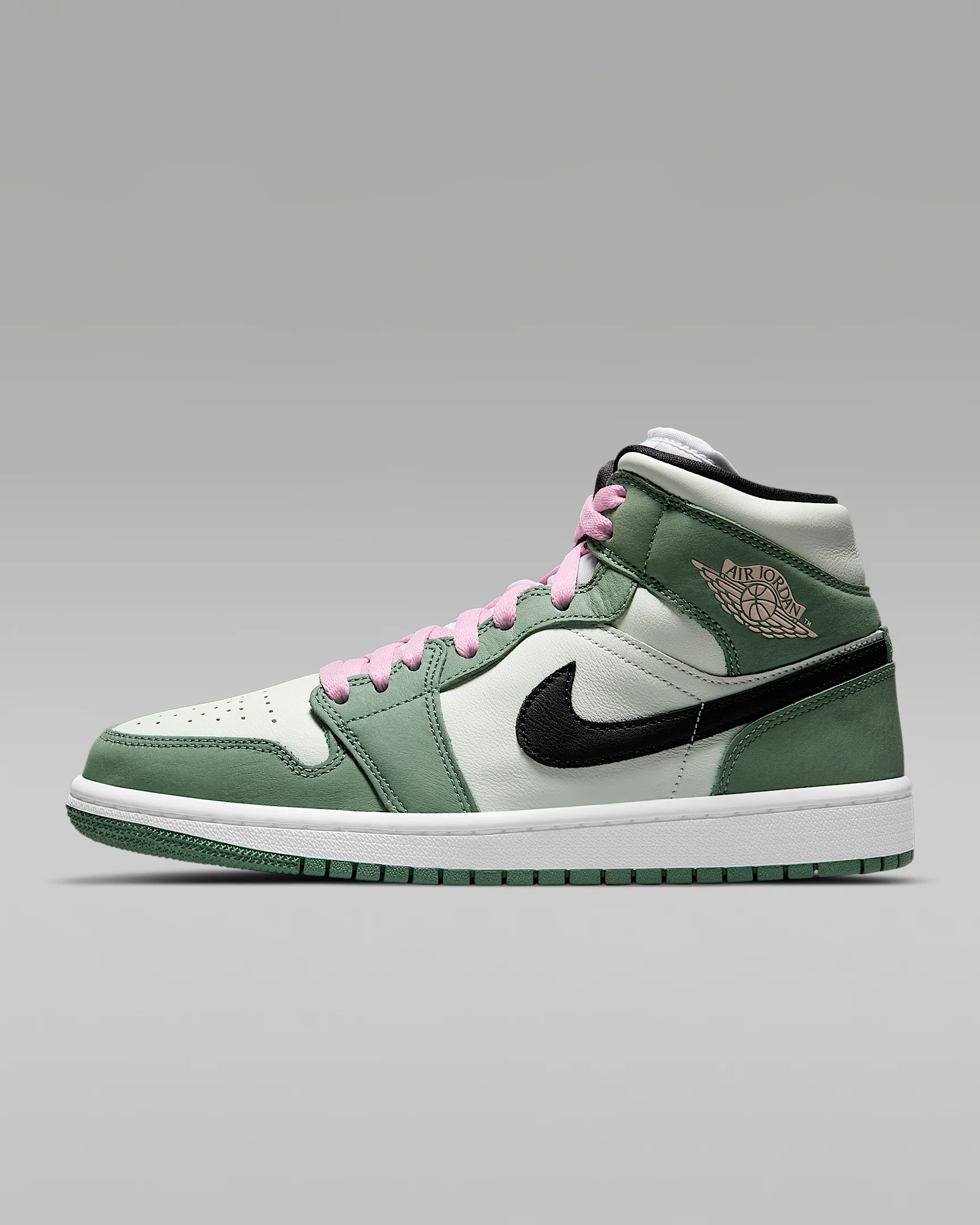 Air Jordan 1 Mid SE Women's Shoe - 1