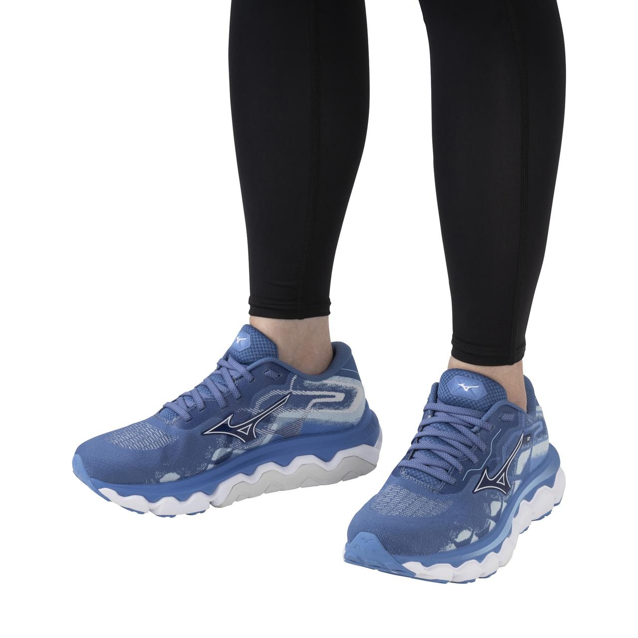 Women's Wave Horizon 7 Running Shoe - 10