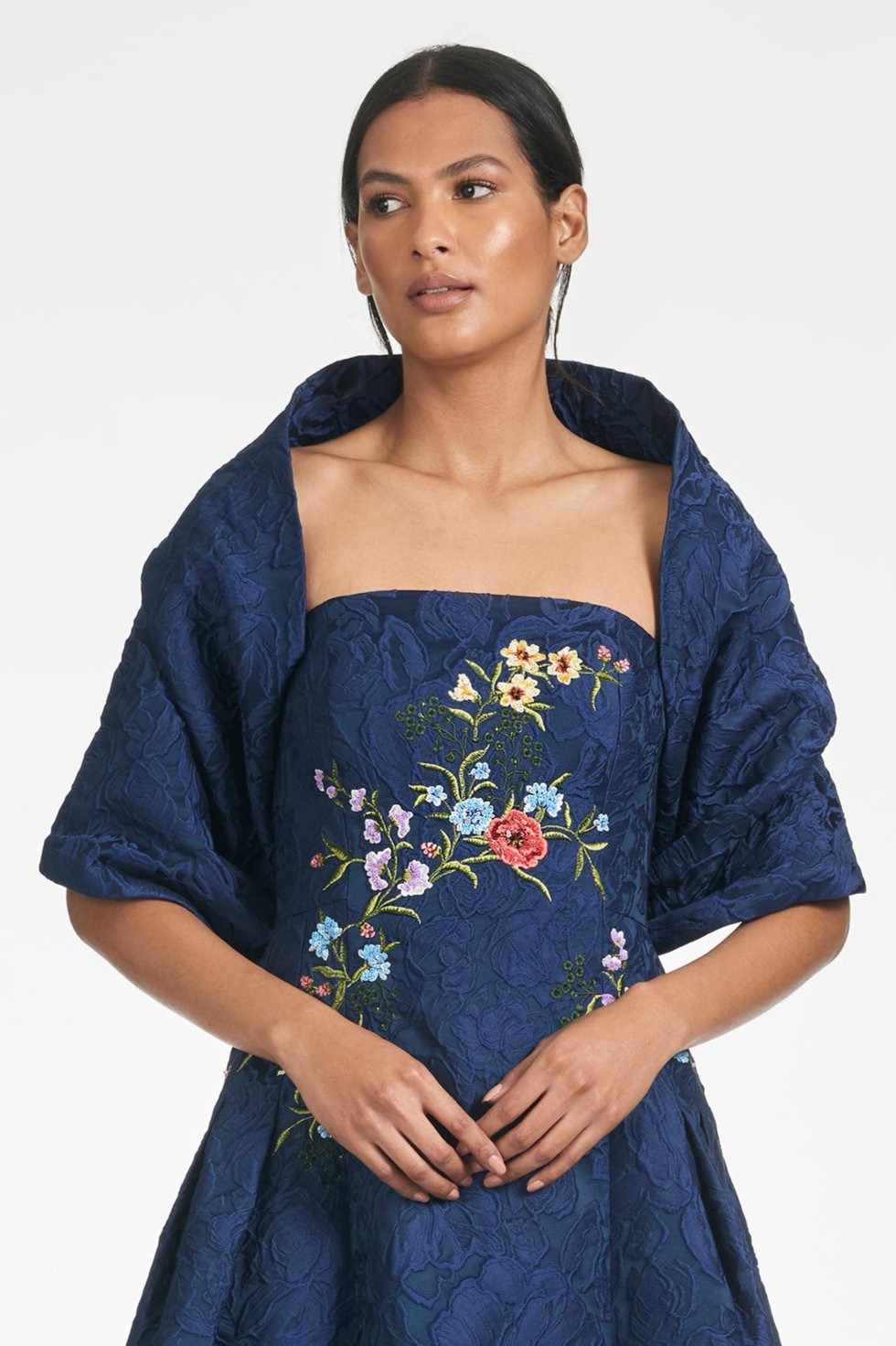 THE HUG SHAWL - MIDNIGHT JACQUARD CLOQUE - 1