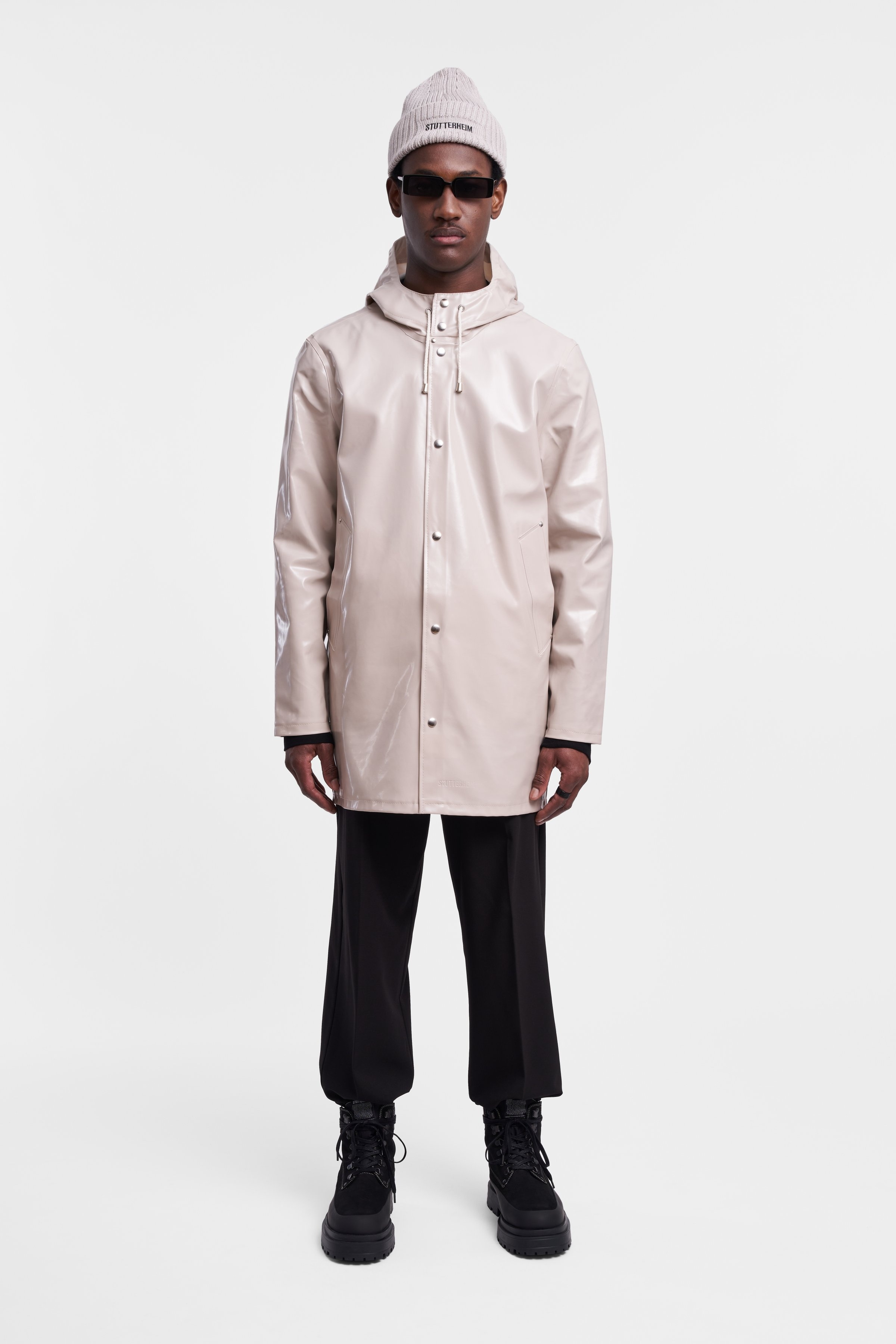 Stutterheim Stockholm Opal Raincoat Light Sand REVERSIBLE