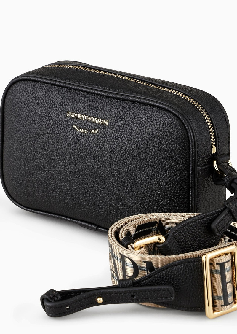 Deer-print camera case with shoulder strap 5