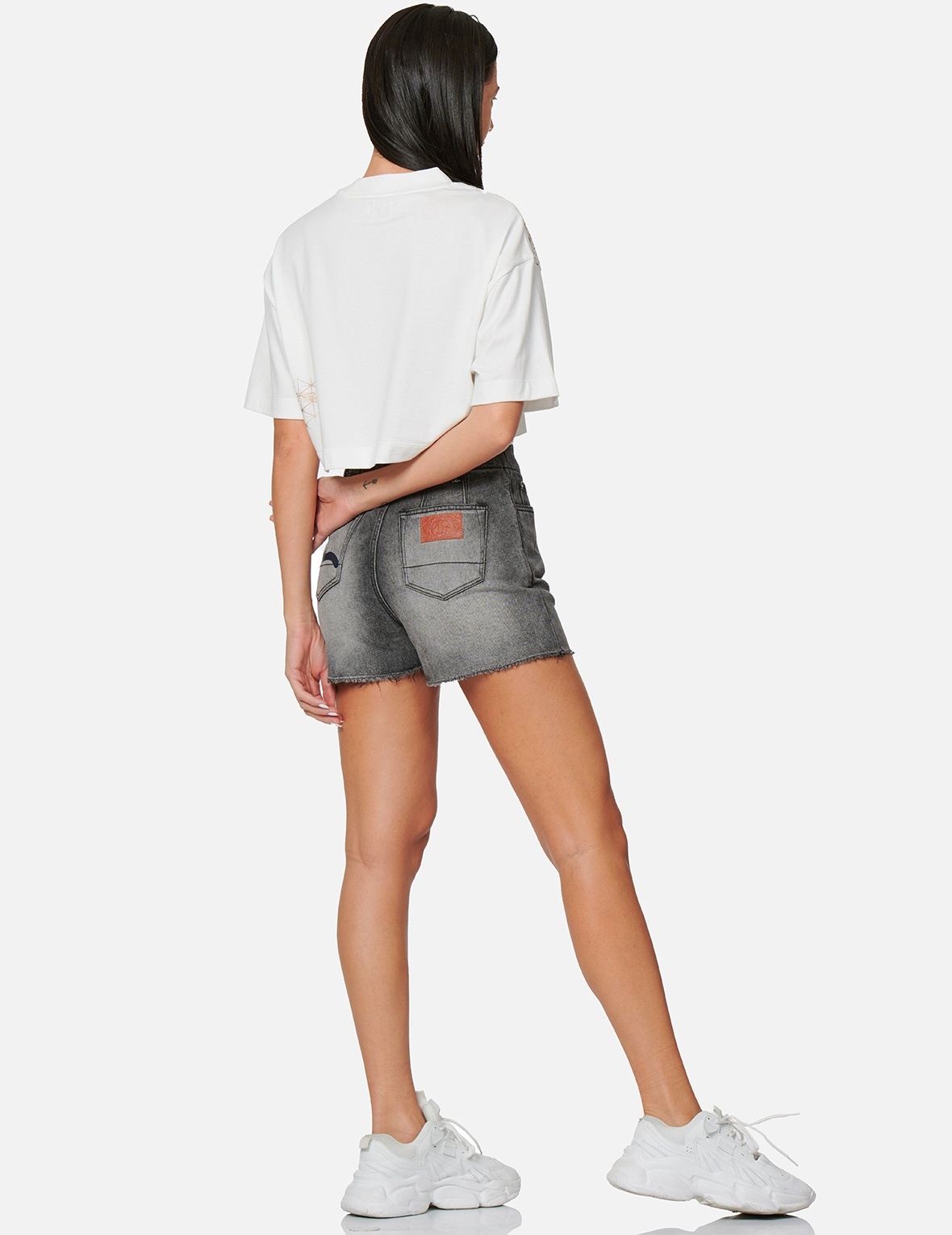 JAPANESE GRAPHICS PRINT CROPPED T-SHIRT - 6