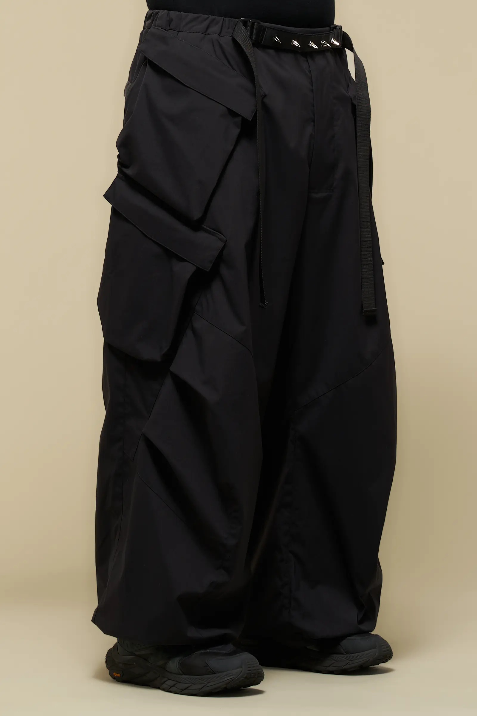 P56A-E Encapsulated Nylon Double Cargo Trouser Black - 6