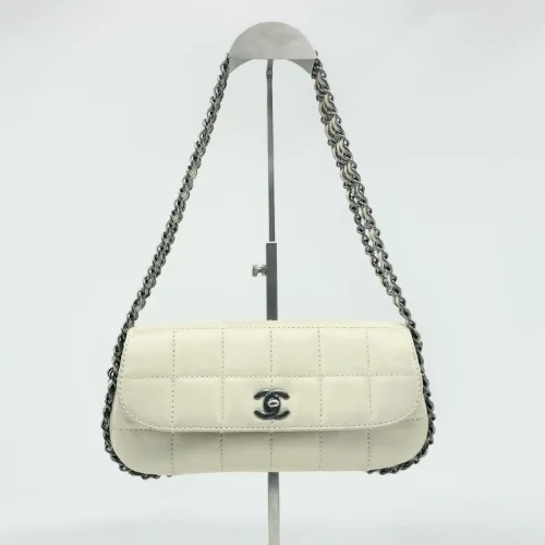 Chanel No. 8 Ivory Around Chain Shoulder Bag - 1