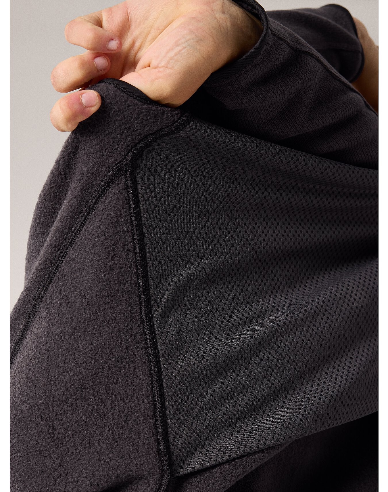 Covert Pullover Hoody - 7