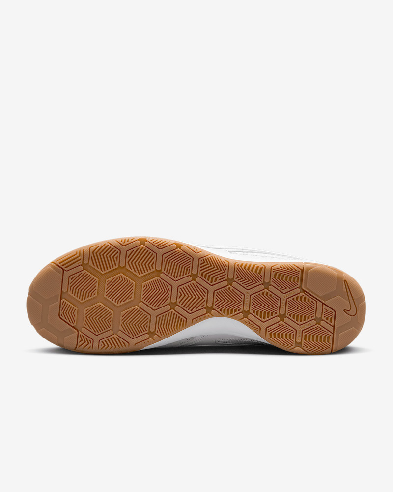 Nike Nike Gato Men's Shoes outlook