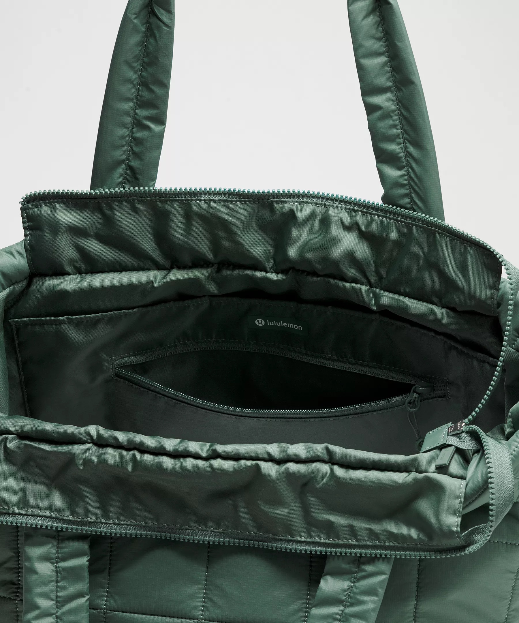 Quilted Grid Tote Bag 26L - 3