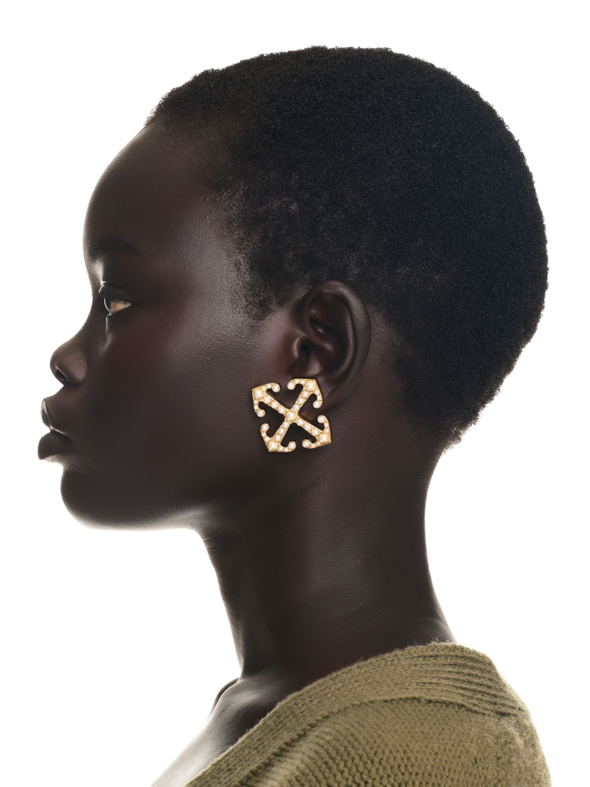 Arrow Earrings With Pearls - 3