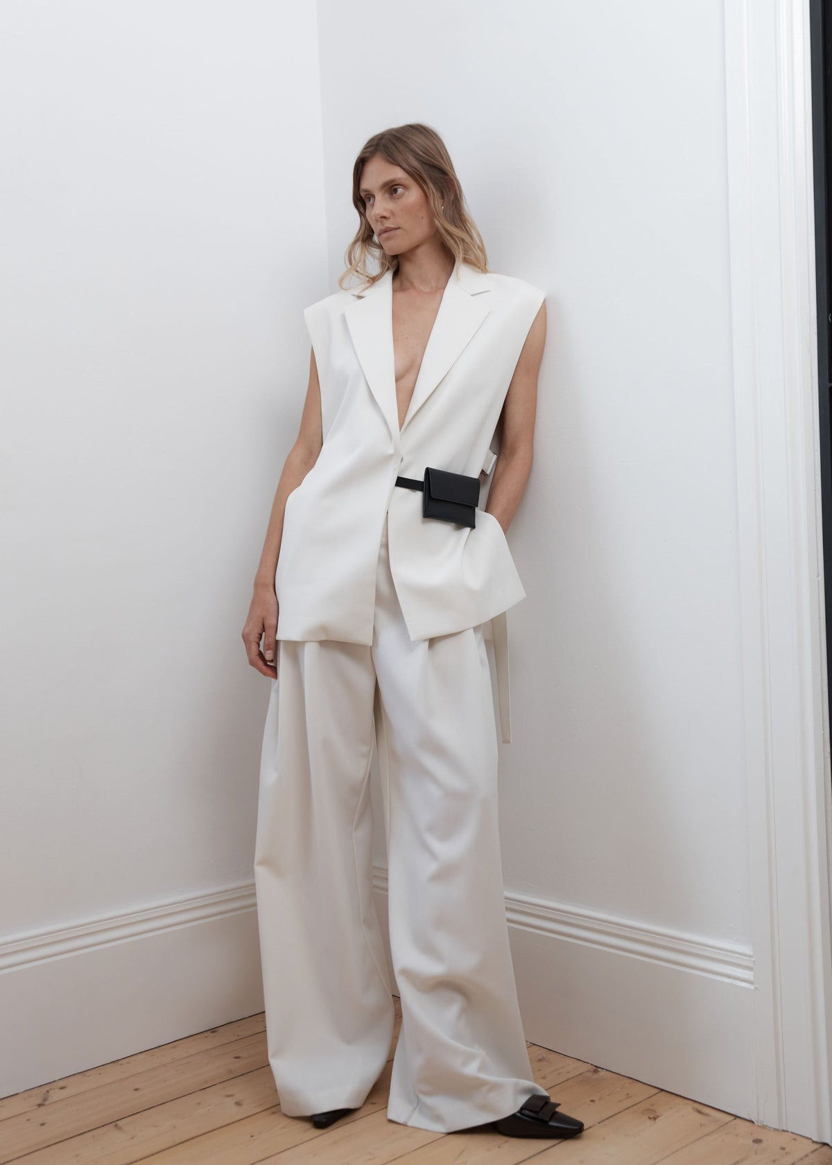 Relaxed Side Tie Vest - Off White - 9