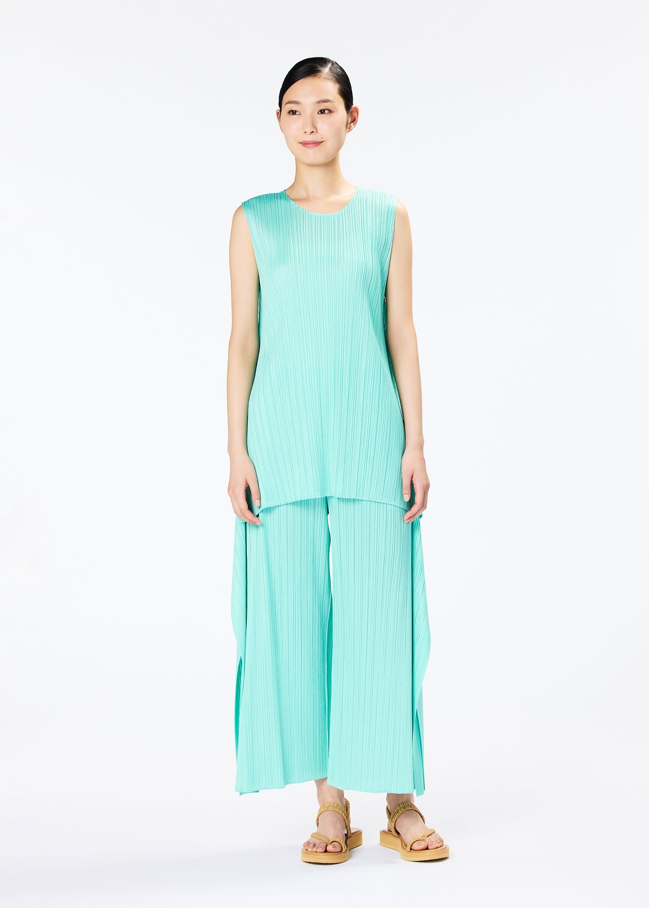 Pleats Please Issey Miyake MONTHLY COLORS : JUNE TOP | REVERSIBLE