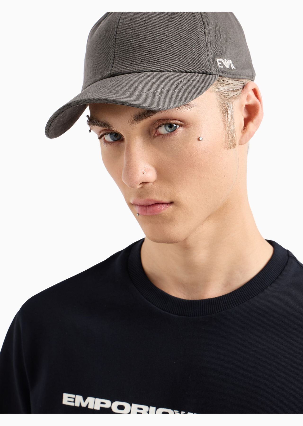 Canvas baseball cap with embroidered EA - 3