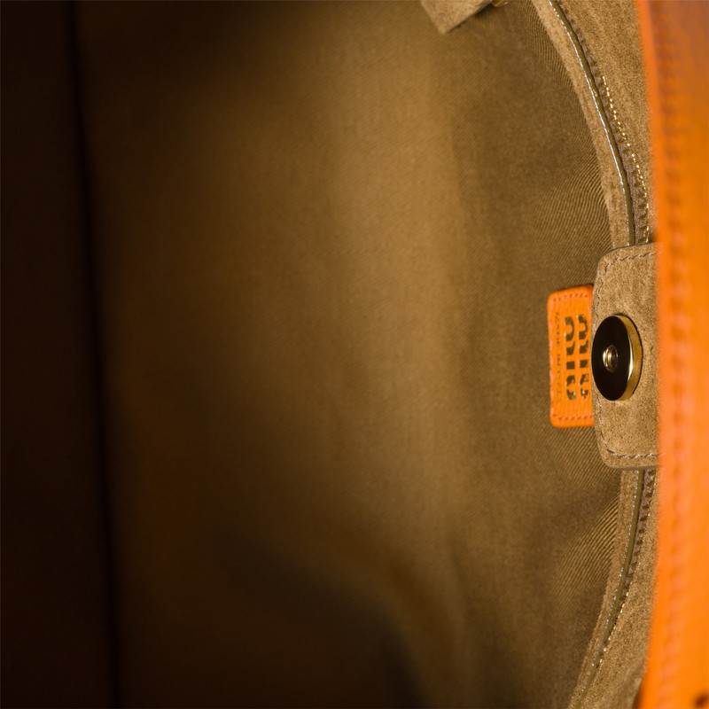 Leather handbag 4