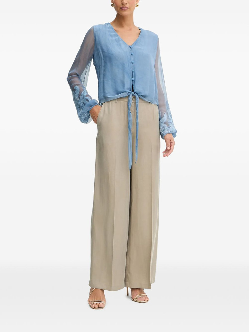 GUESS USA buttoned trousers outlook